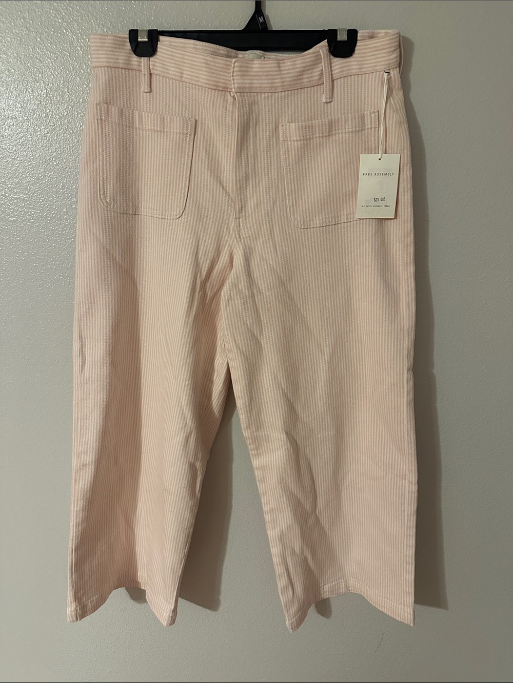 Women’s nwt free assembly wide leg pant